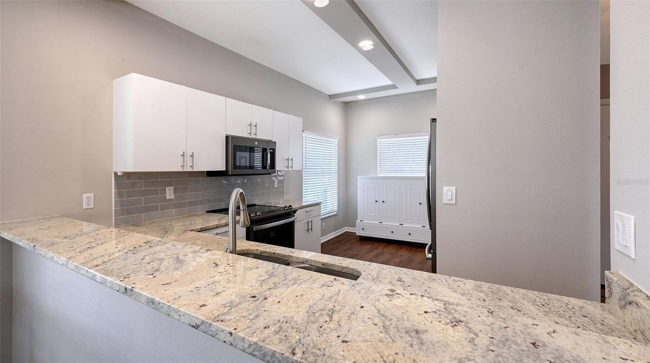 4207 Caddie Drive E, Unit 104, Bradenton, FL 34203 Photo