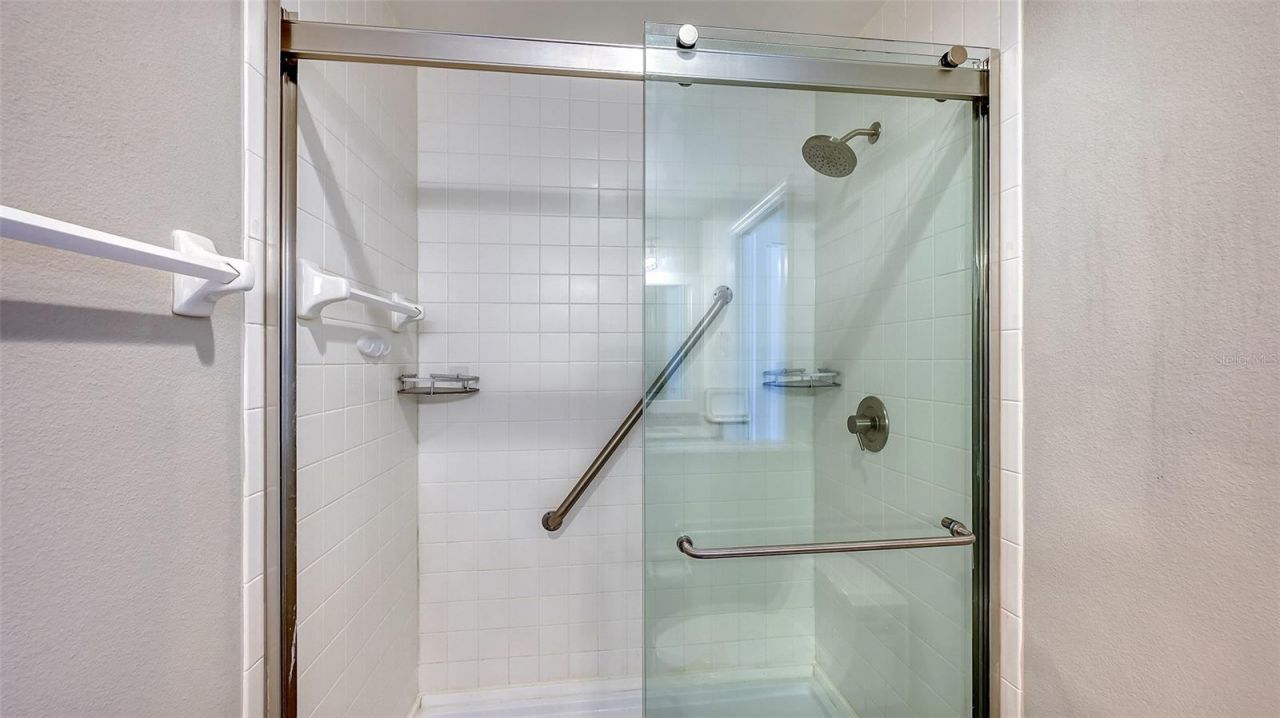 4207 Caddie Drive E, Unit 104, Bradenton, FL 34203 Photo