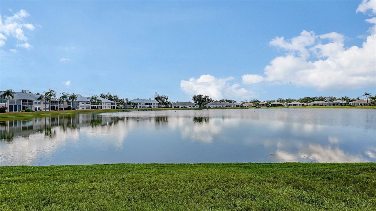 4207 Caddie Drive E, Unit 104, Bradenton, FL 34203 Photo