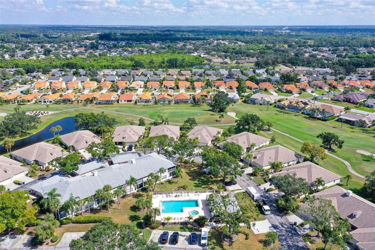 4207 Caddie Drive E, Unit 104, Bradenton, FL 34203 Photo