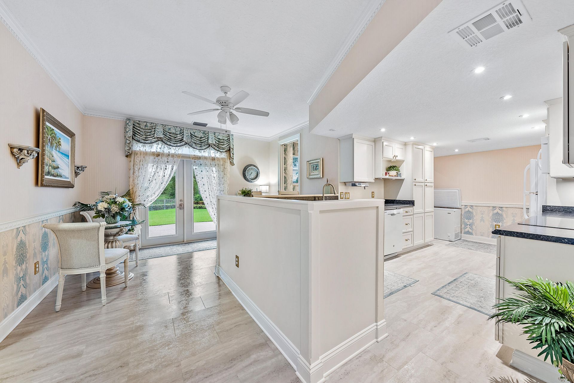 10248 Heronwood Lane, West Palm Beach, FL 33412 Photo