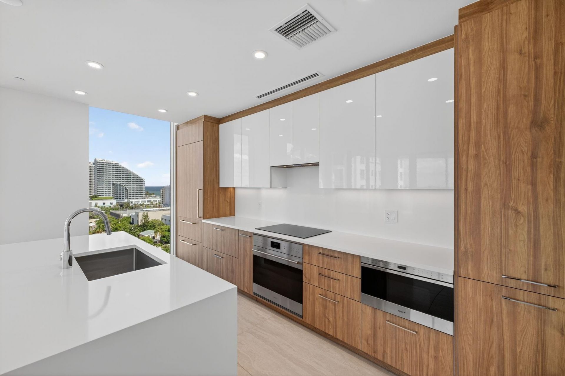 153 N Seabreeze Boulevard, Unit 1004-S, Fort Lauderdale, FL 33304 Photo