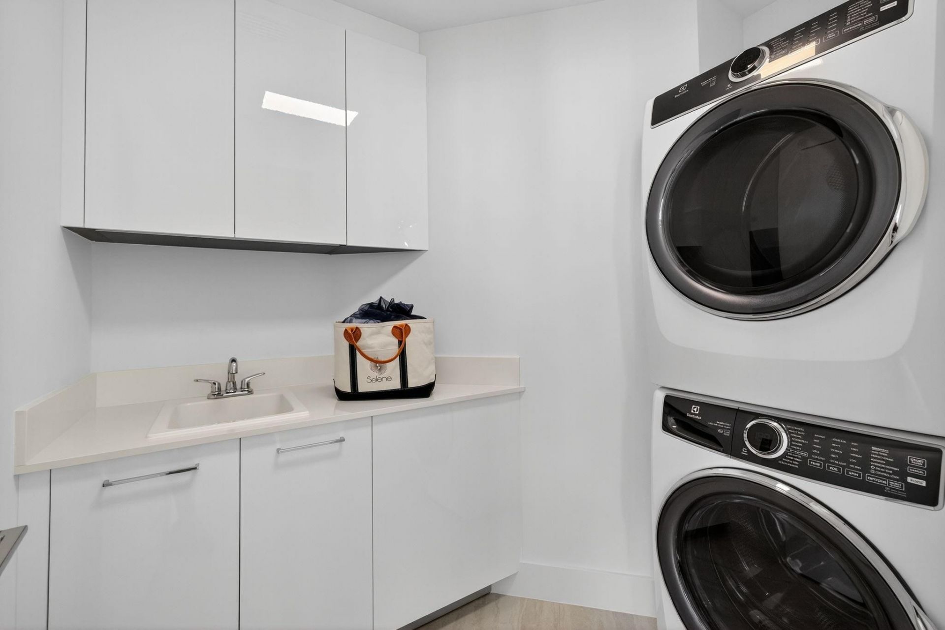 153 N Seabreeze Boulevard, Unit 1004-S, Fort Lauderdale, FL 33304 Photo