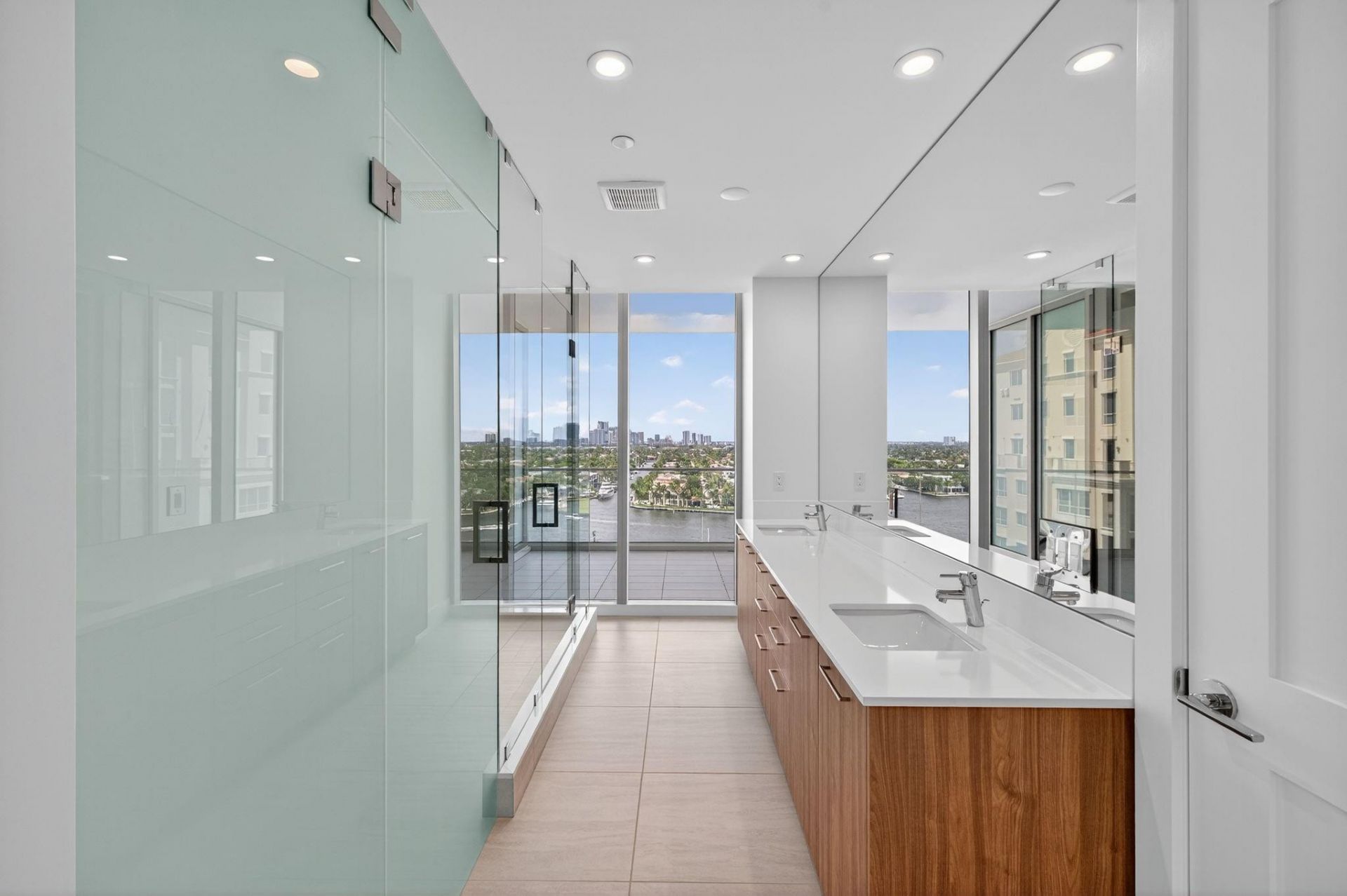 153 N Seabreeze Boulevard, Unit 1004-S, Fort Lauderdale, FL 33304 Photo