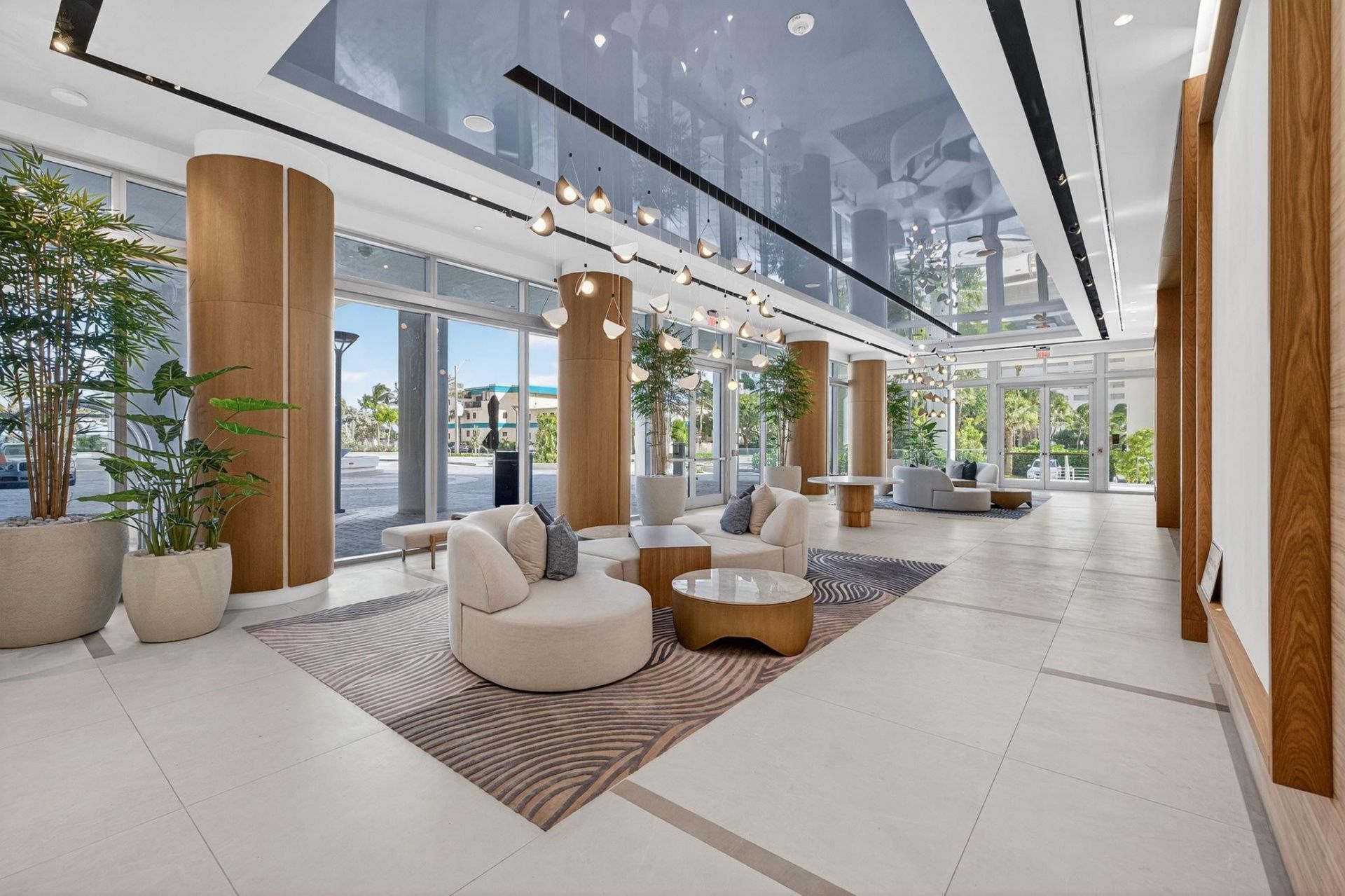 153 N Seabreeze Boulevard, Unit 1004-S, Fort Lauderdale, FL 33304 Photo