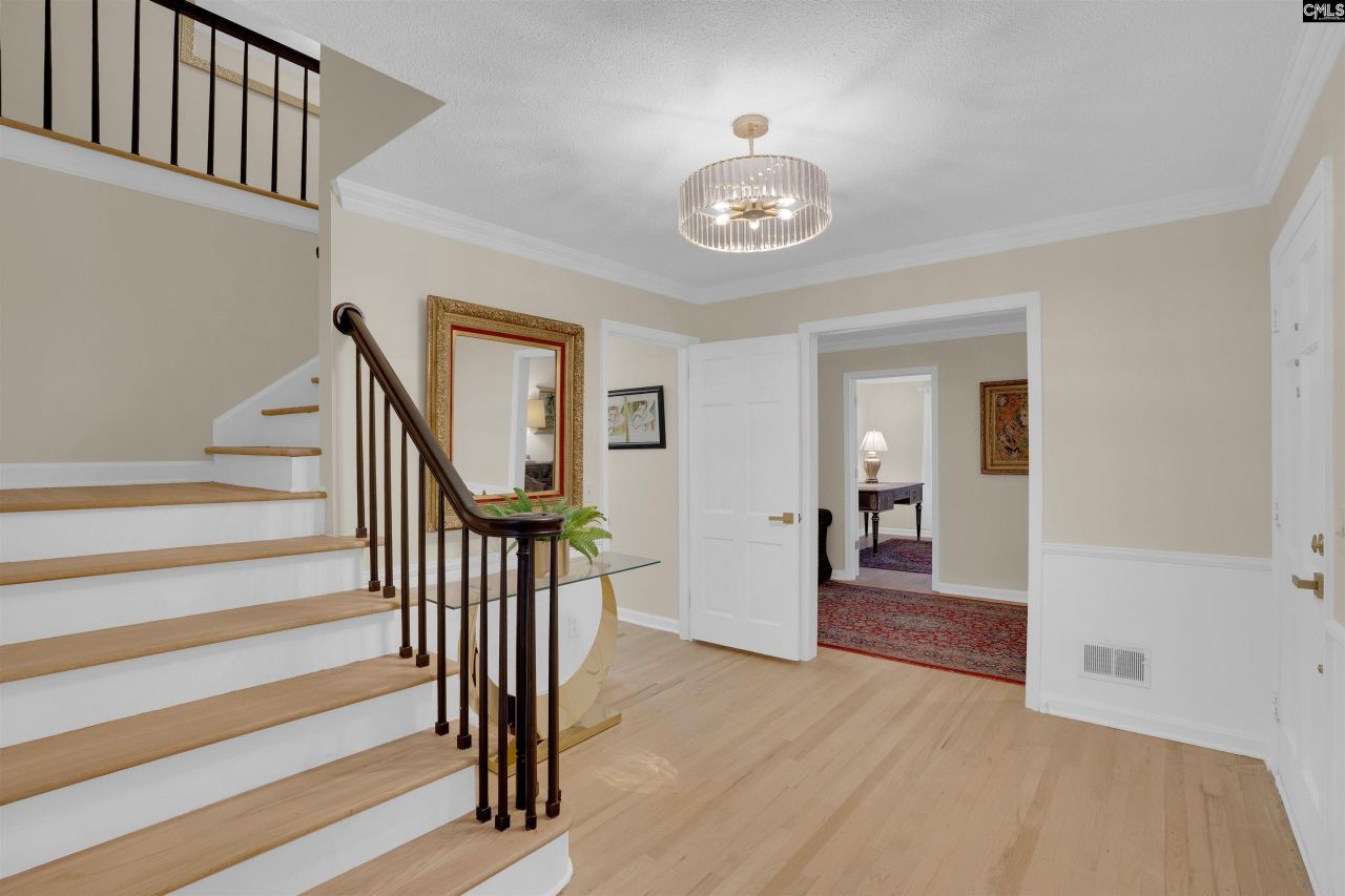 3524 Overcreek Road Photo 6