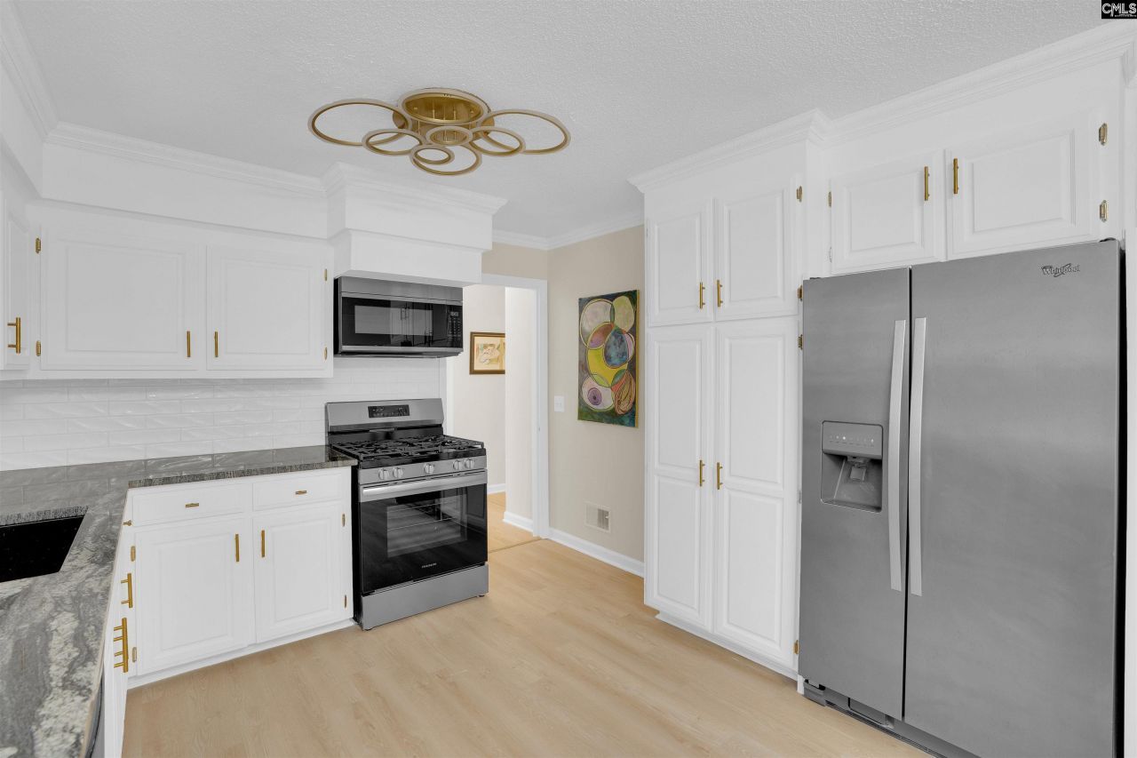 3524 Overcreek Road Photo 7