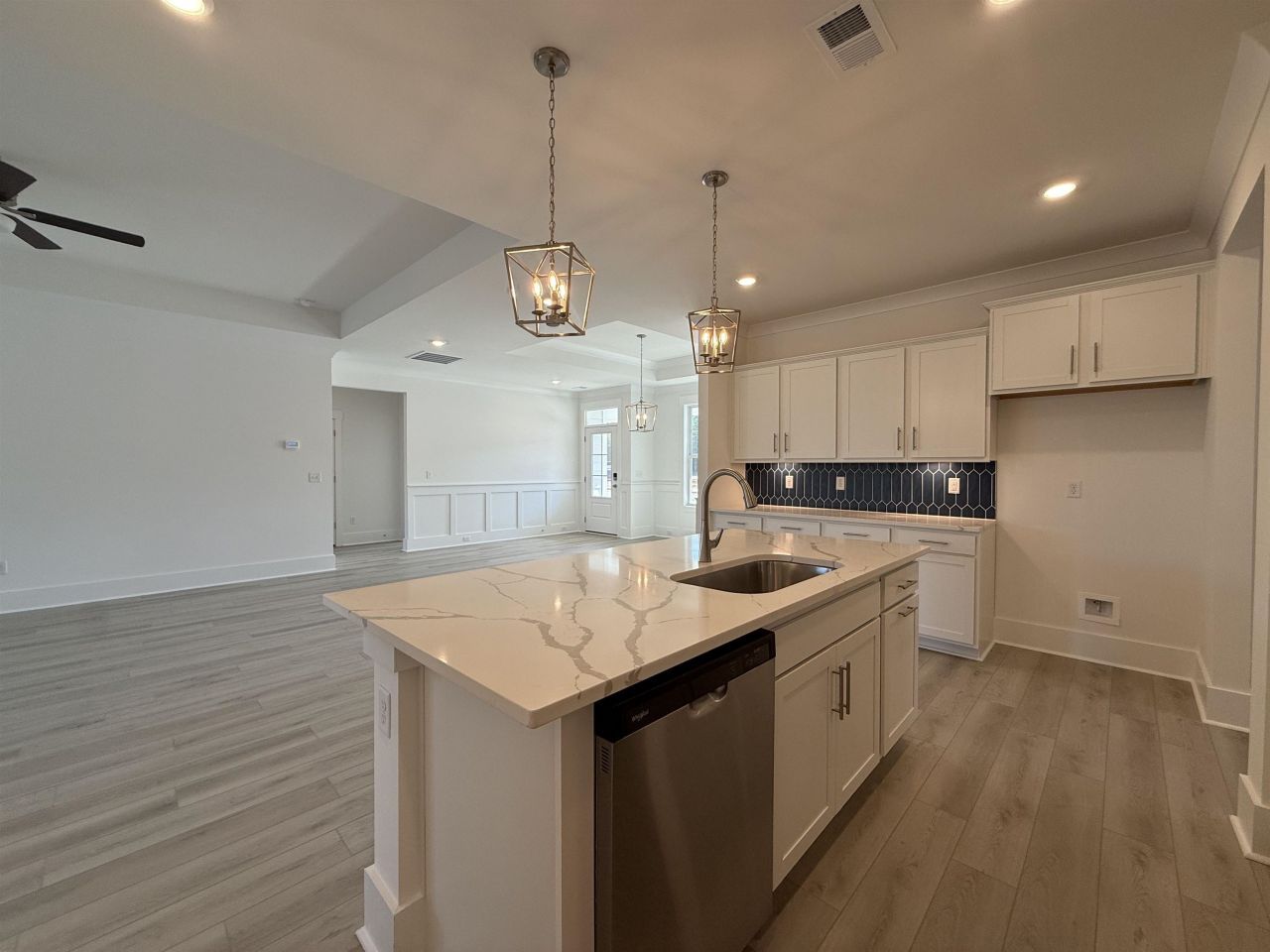 4209 Collins Farm Way Photo 7