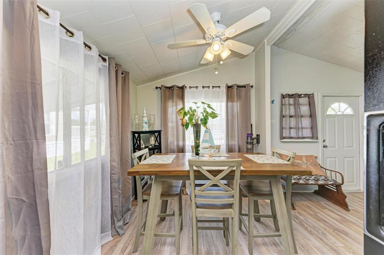 4921 Pebble Beach Avenue, Sarasota, FL 34234 Photo