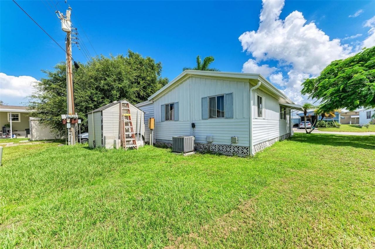 4921 Pebble Beach Avenue, Sarasota, FL 34234 Photo