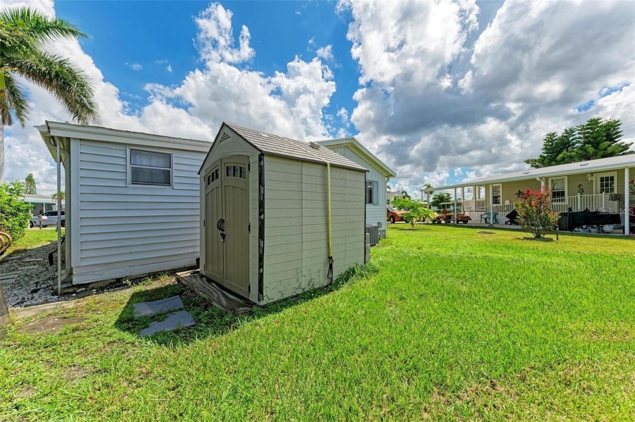 4921 Pebble Beach Avenue, Sarasota, FL 34234 Photo