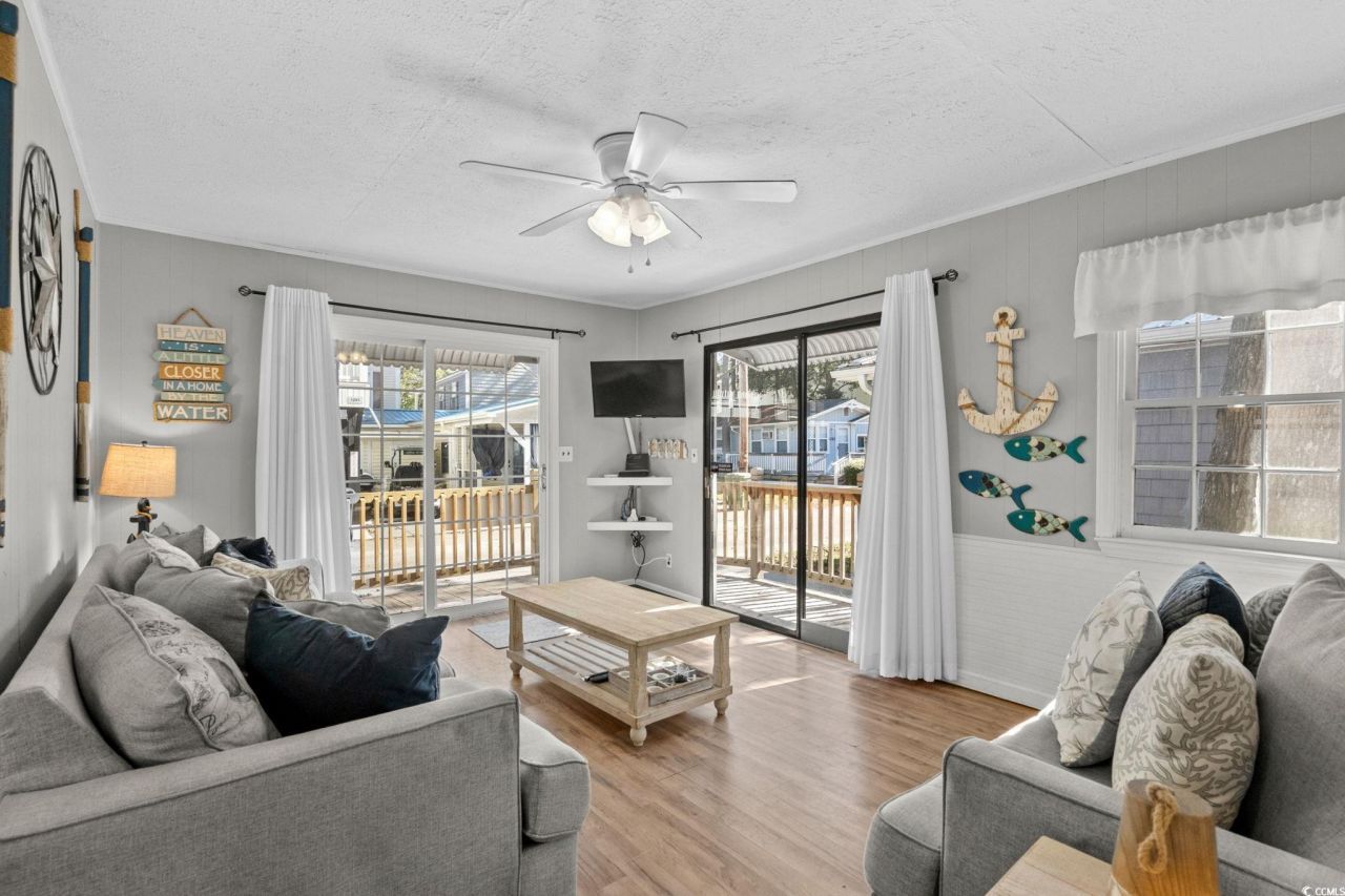 6001-1310 S Kings Hwy. Photo 8