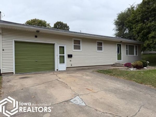 404 Orchard Street, Bedford, IA 50833