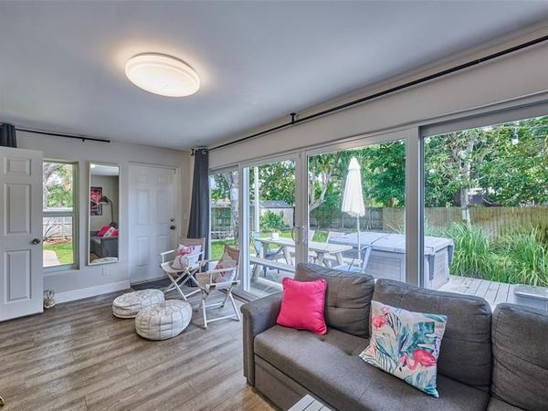 801 NE 15th St, Fort Lauderdale, FL 33304