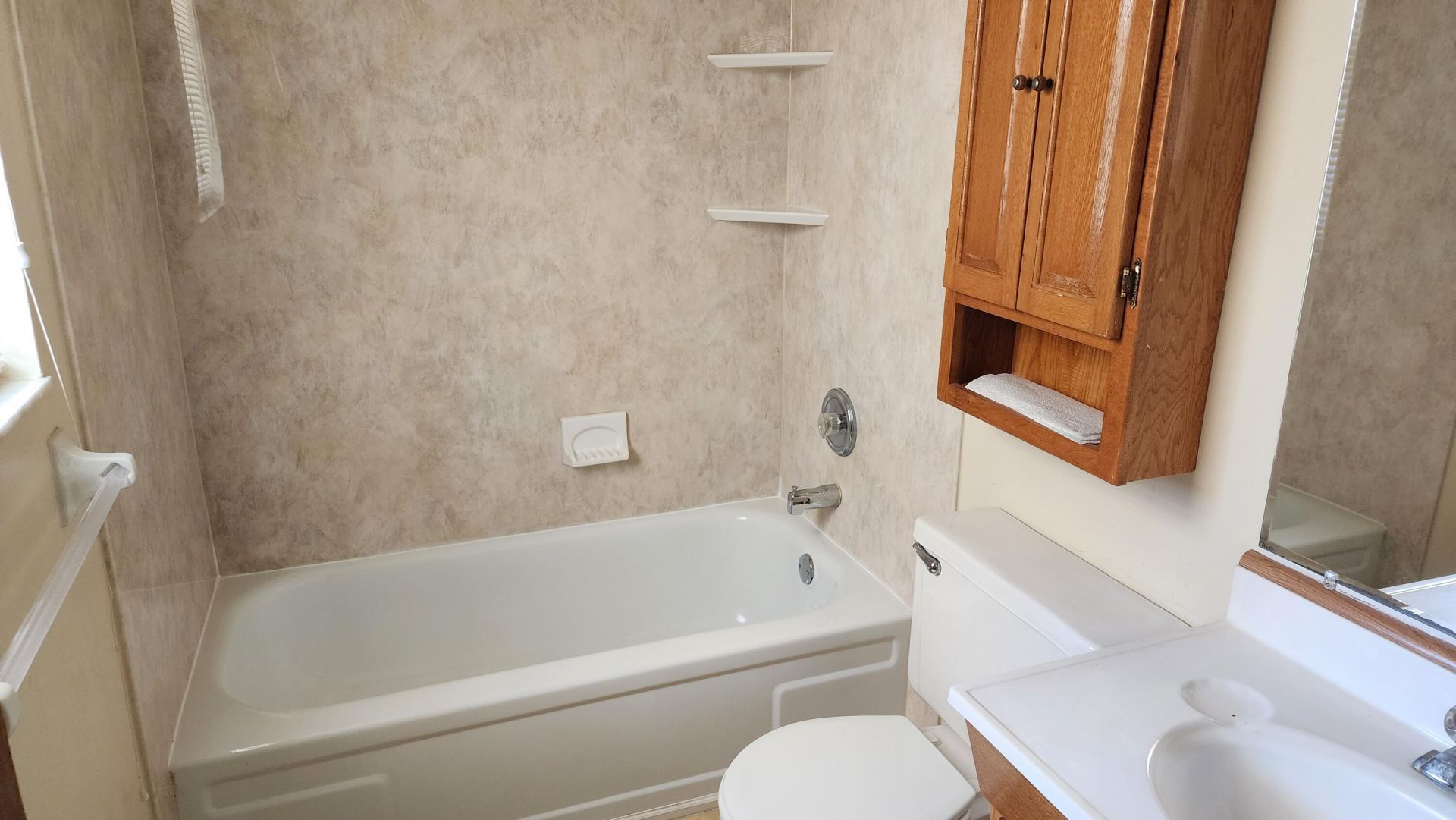 566 NW Marion Avenue, Port Saint Lucie, FL 34983 Photo