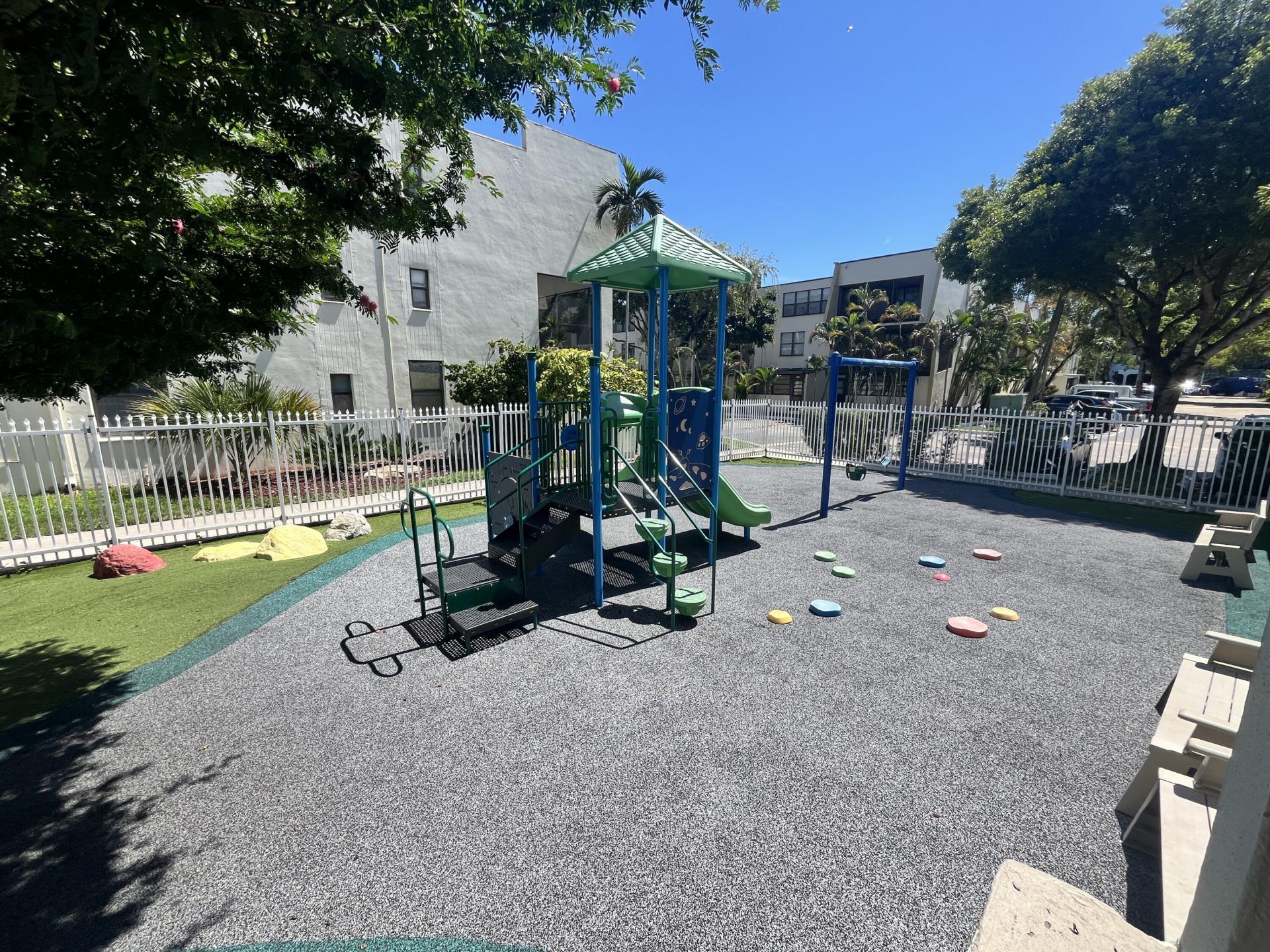 20401 NE 30th Avenue, Unit 116-8, Aventura, FL 33180 Photo