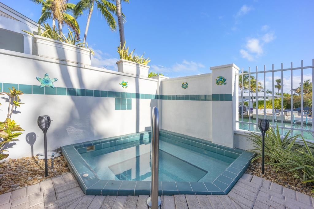 7032 Harbor Village Drive, Duck, FL 33050 Photo