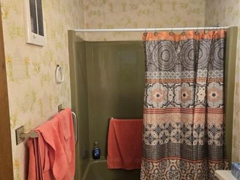 555 Beatrice Drive, Union City, OH 45390 Photo 9