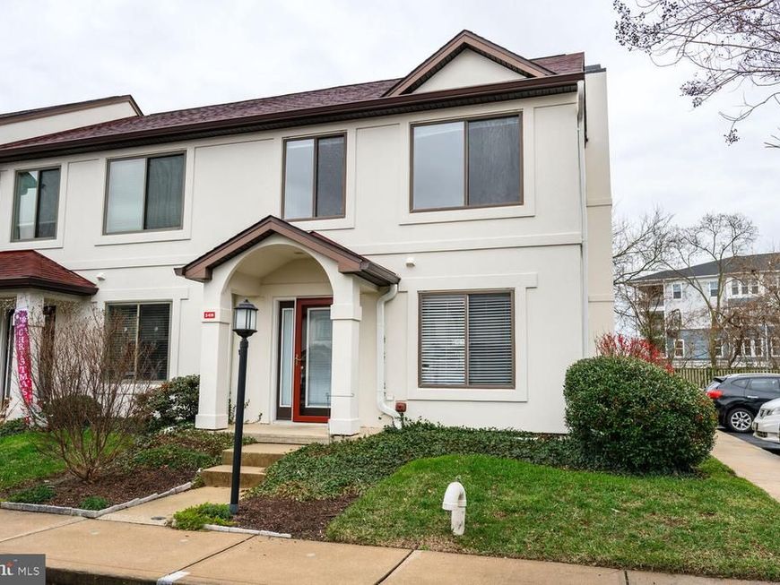 54 H Queen Caroline Court, Chester, MD 21619 Main Photo
