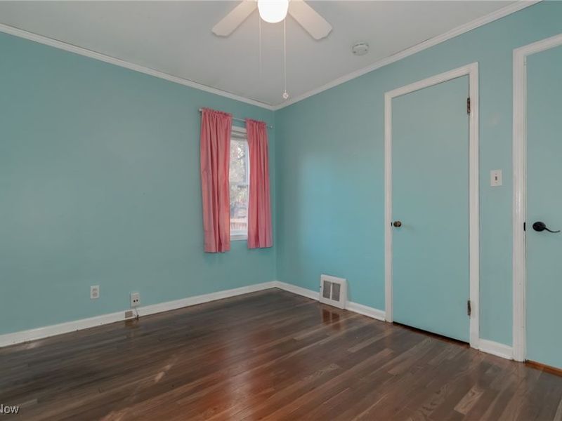 1111 E Miner Road, Mayfield Heights, OH 44124 Photo 16