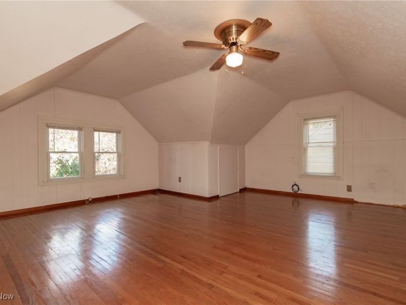 1111 E Miner Road, Mayfield Heights, OH 44124 Photo 23