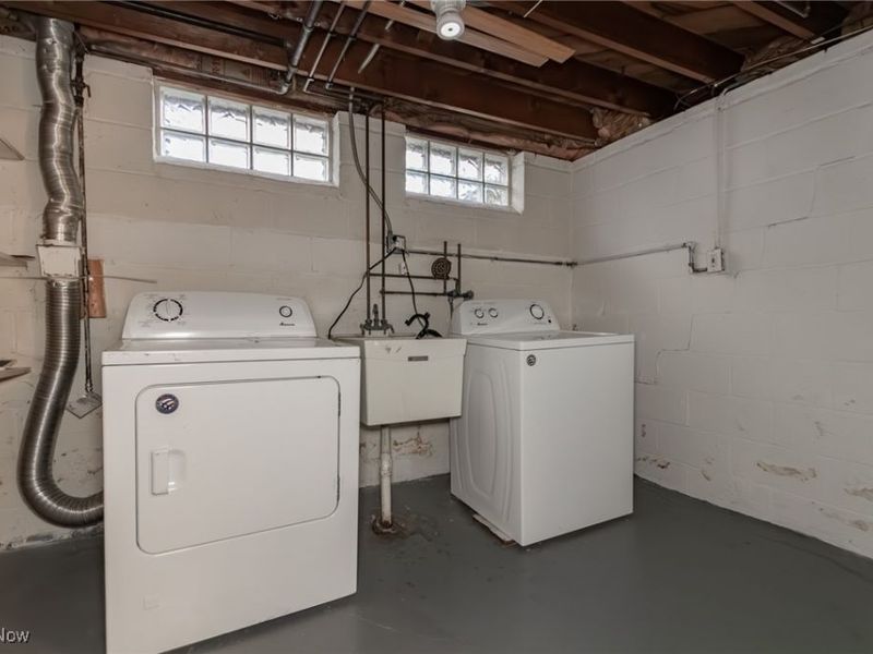 1111 E Miner Road, Mayfield Heights, OH 44124 Photo 28