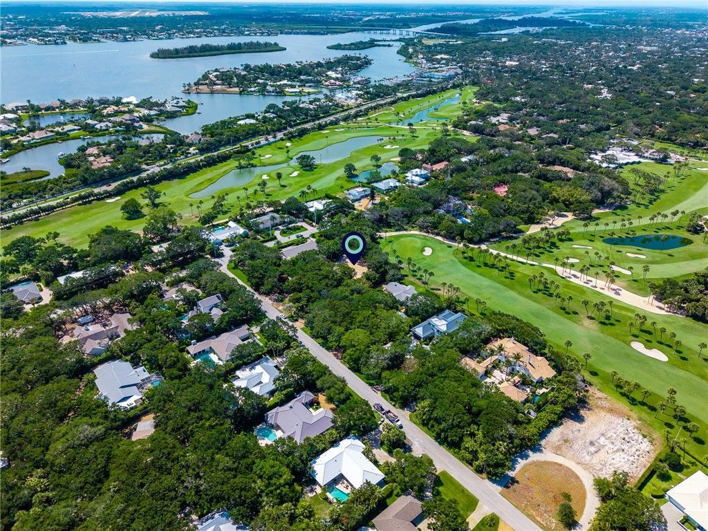 911 Greenway Lane, Vero Beach, FL 32963 Photo