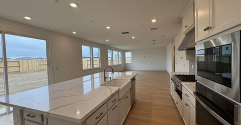 2032 Lazy Day Lane, Roseville, CA 95747 Photo