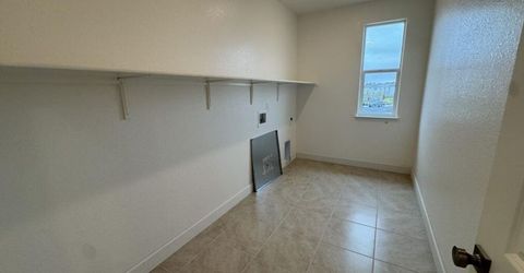 2032 Lazy Day Lane, Roseville, CA 95747 Photo