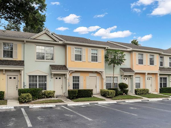 12 Fleming Court, Weston, FL 33326