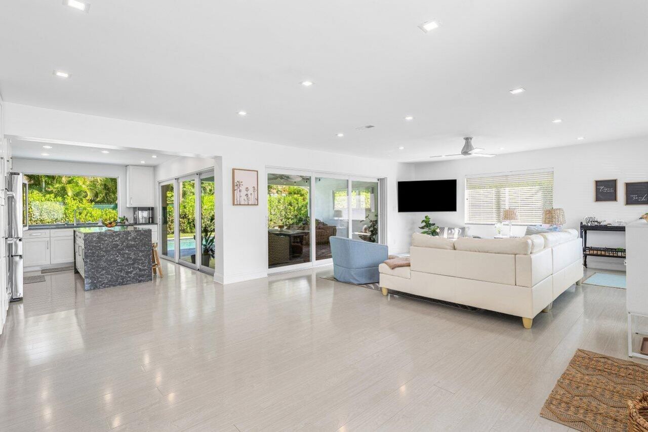 92 18th Avenue S, Lake Worth Beach, FL 33460 Photo