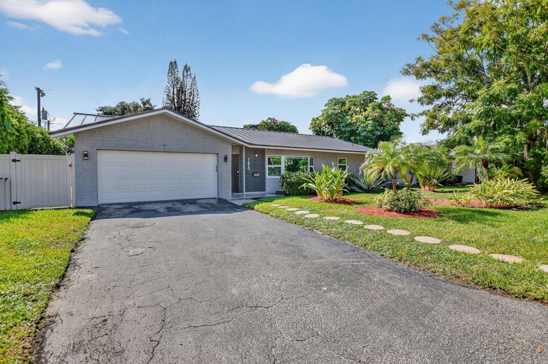 1650 NW 9th Street, Boca Raton, FL 33486 Photo