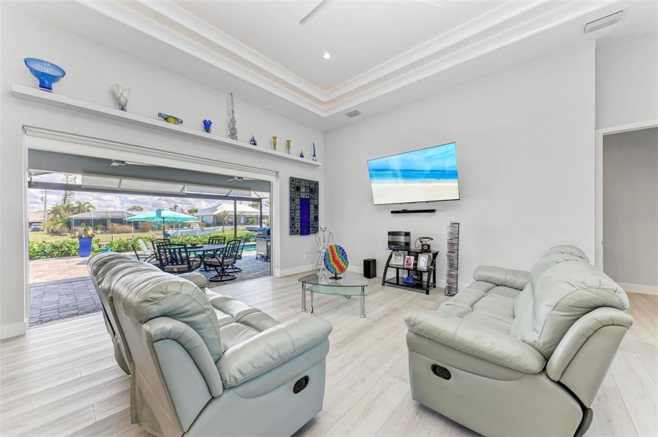 630 Coronado Drive, Punta Gorda, FL 33950 Photo