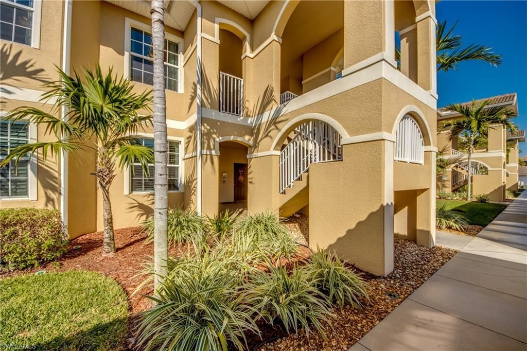 1051 Winding Pines Cir, Unit 203, Cape Coral, FL 33909 Photo