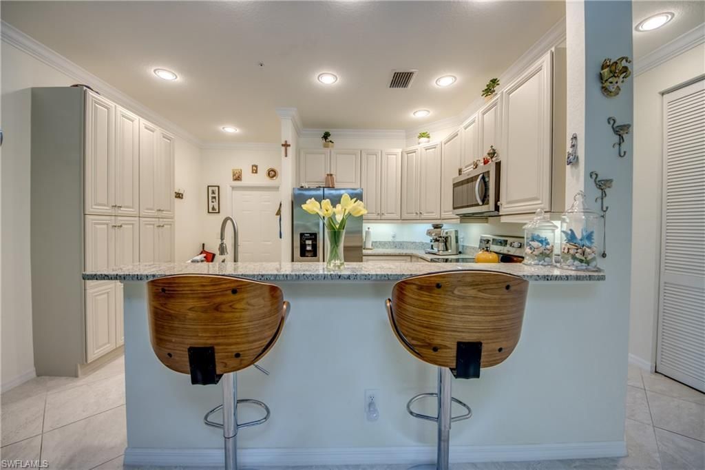 1051 Winding Pines Cir, Unit 203, Cape Coral, FL 33909 Photo