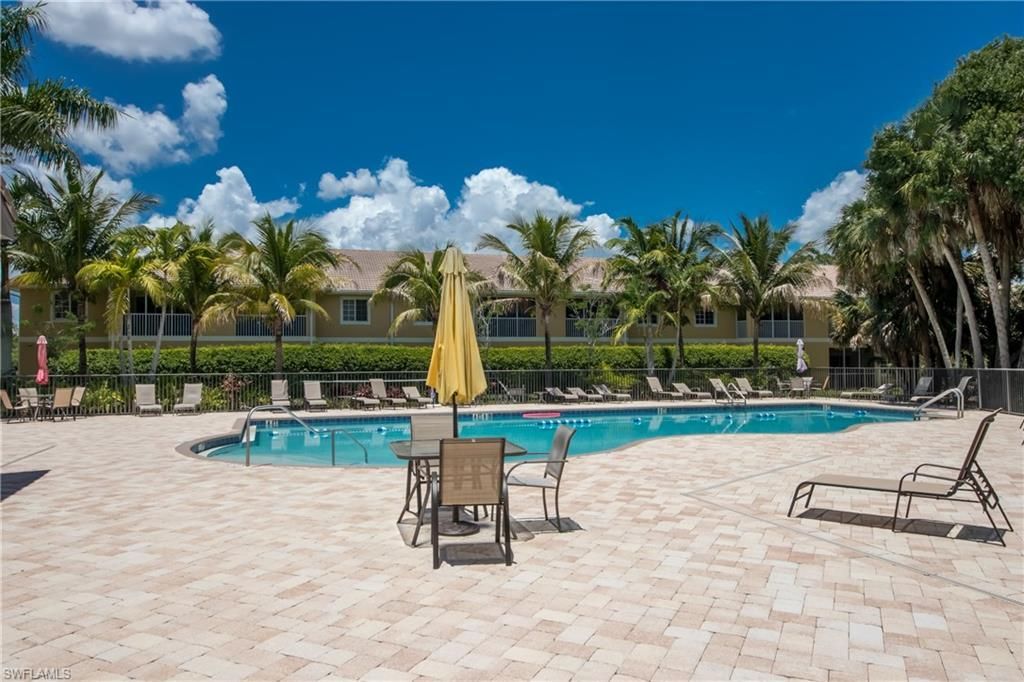 1051 Winding Pines Cir, Unit 203, Cape Coral, FL 33909 Photo