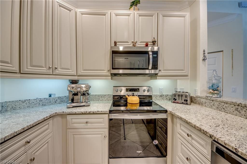 1051 Winding Pines Cir, Unit 203, Cape Coral, FL 33909 Photo