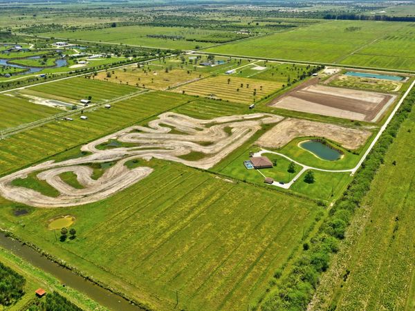 2700 S Header Canal Road, Fort Pierce, FL 34945