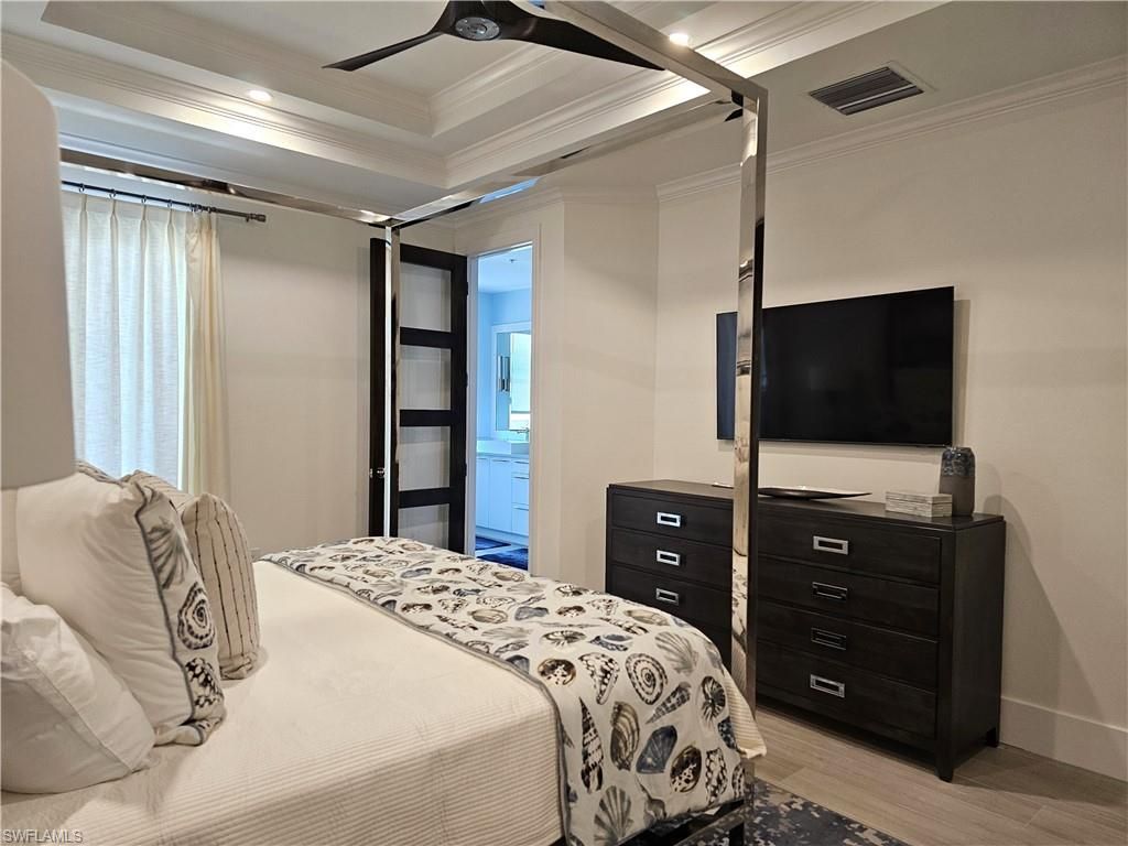 10620 Gulf Shore Dr, Unit 201, Naples, FL 34108 Photo