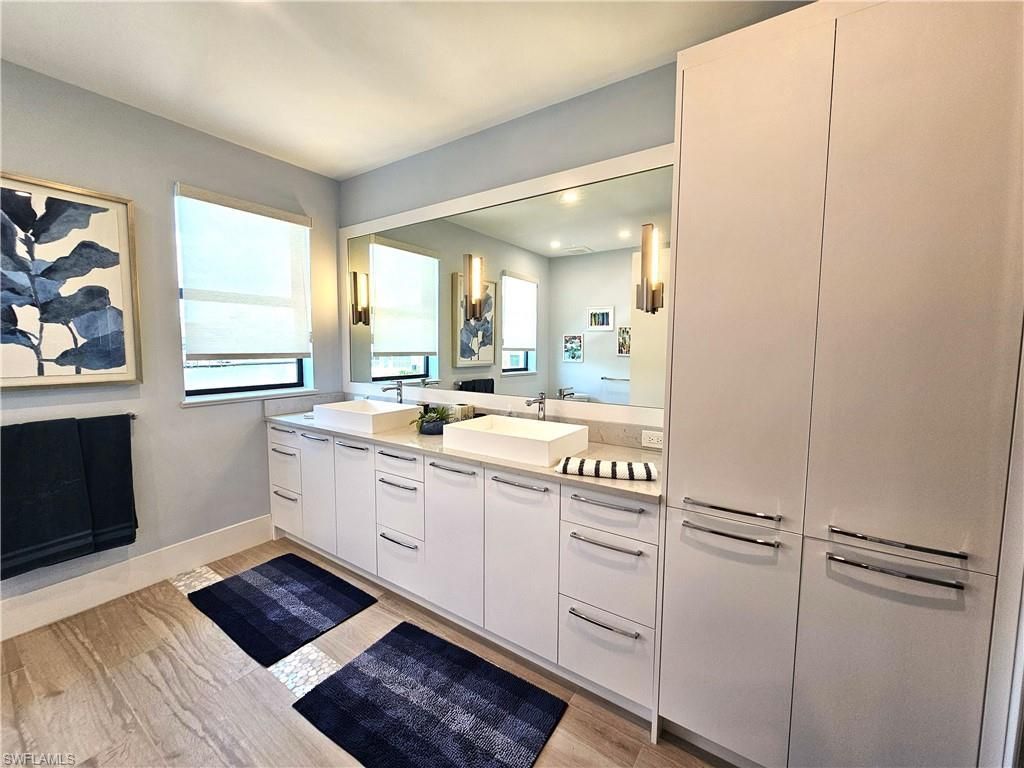 10620 Gulf Shore Dr, Unit 201, Naples, FL 34108 Photo