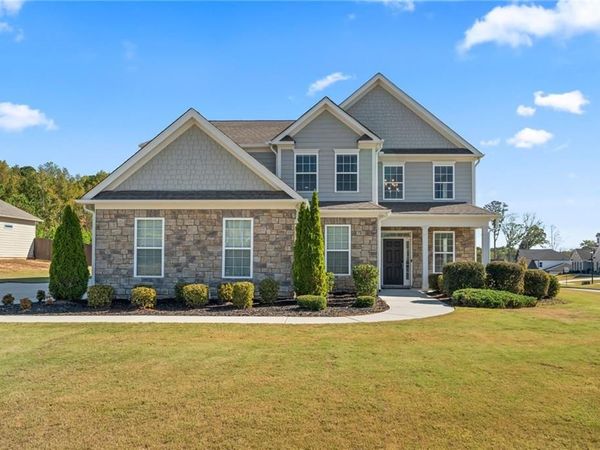 76 Hodges Street, Newnan, GA 30263