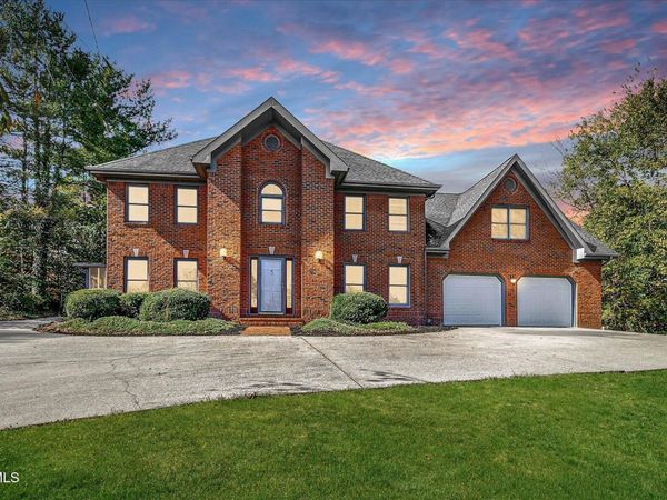 1000 Rotherwood Drive, Kingsport, TN 37660