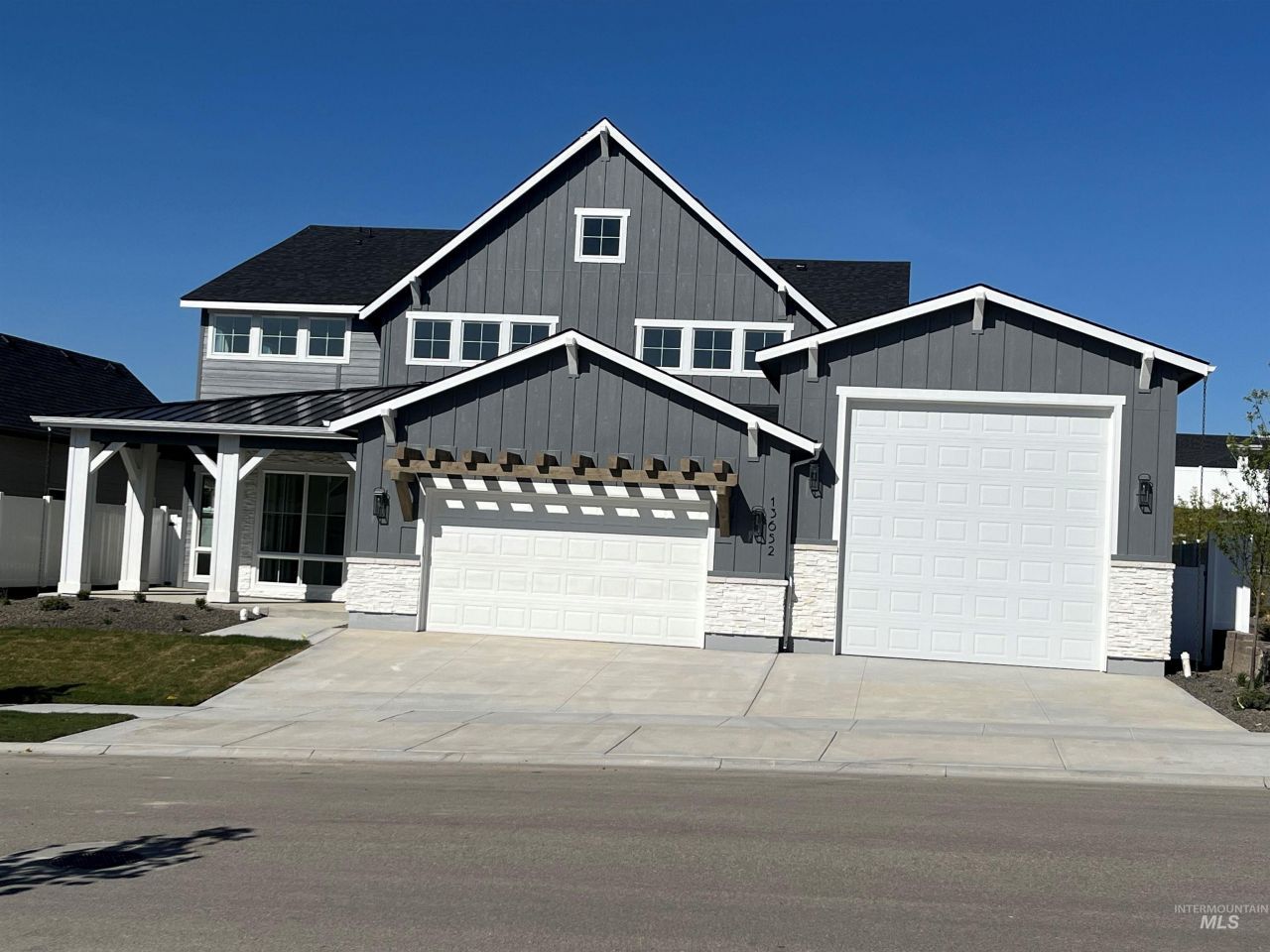 13463 N Spring Creek Way, Boise, ID 83714 Main Photo