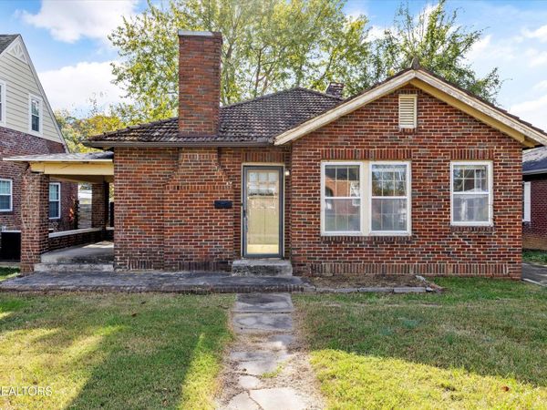 106 Rose Drive, Knoxville, TN 37918