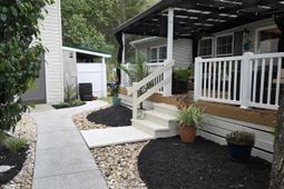 61 Saxon Ct. photo 4