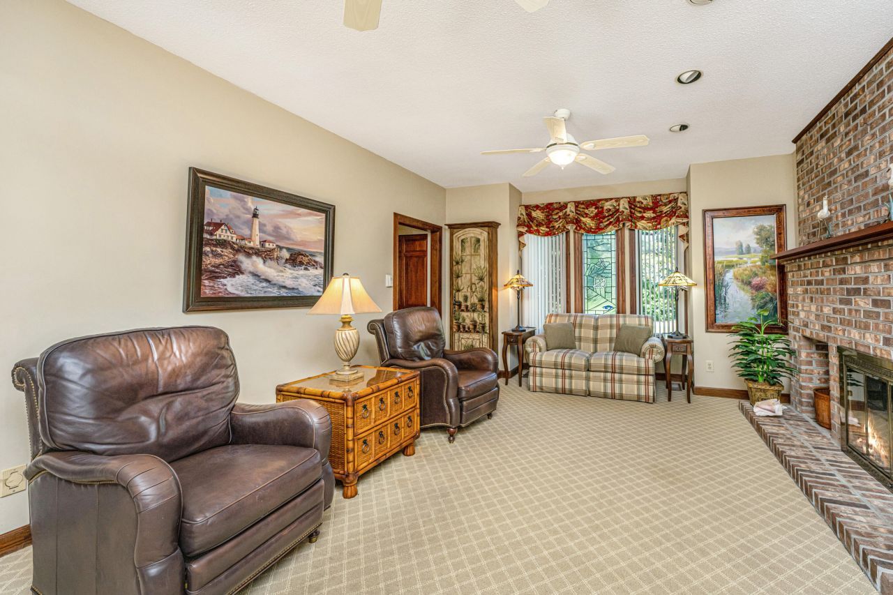 4391 Cloudmont Drive Photo 24