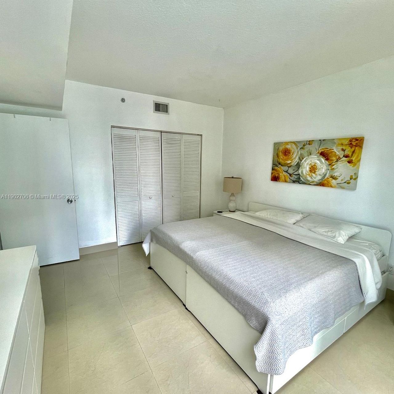 335 S Biscayne Blvd, Unit 2200, Miami, FL 33131 Photo