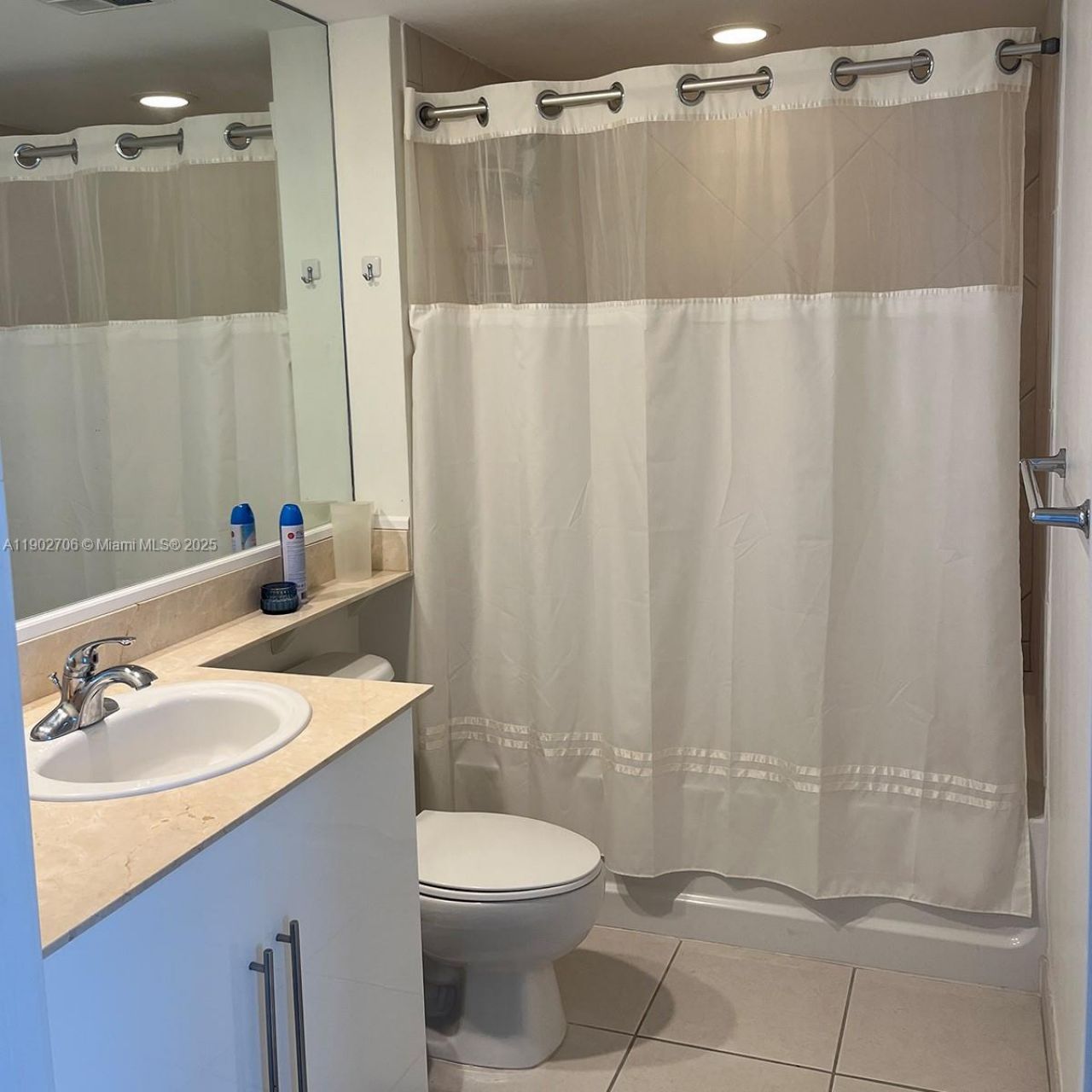 335 S Biscayne Blvd, Unit 2200, Miami, FL 33131 Photo