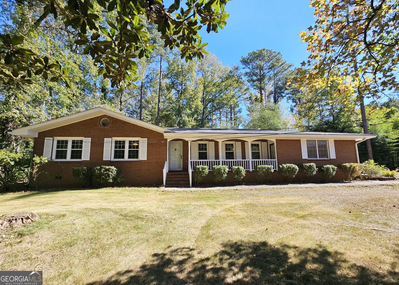 327 Travis Street, Fayetteville, GA 30214 Main Photo