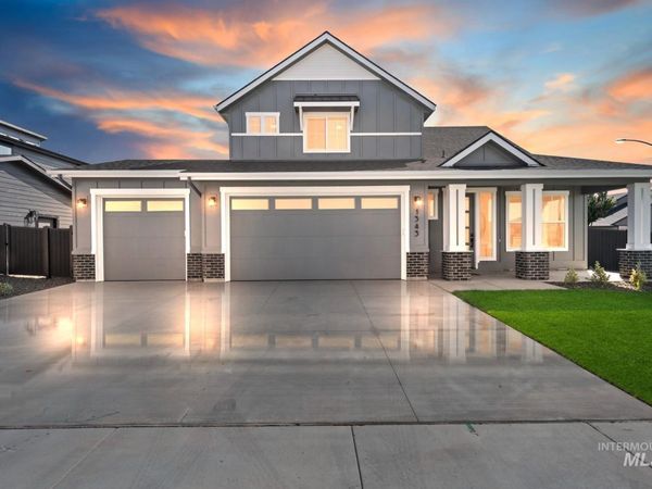 945 W Malbar St, Meridian, ID 83646